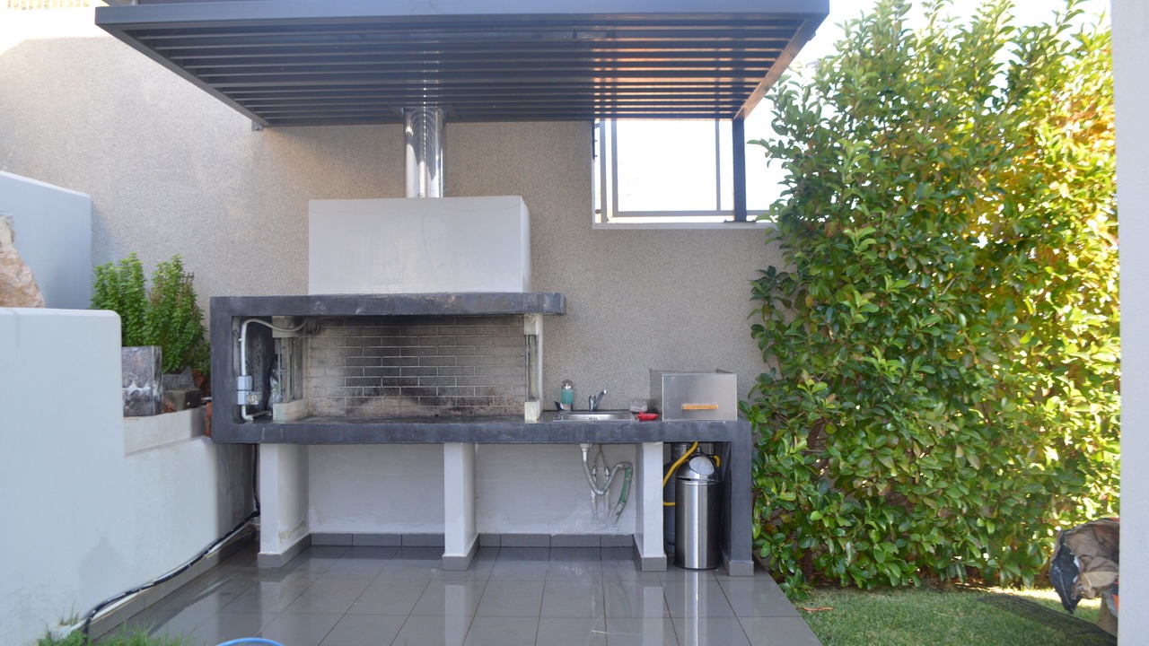 Photo of Outdoor in Anavyssos