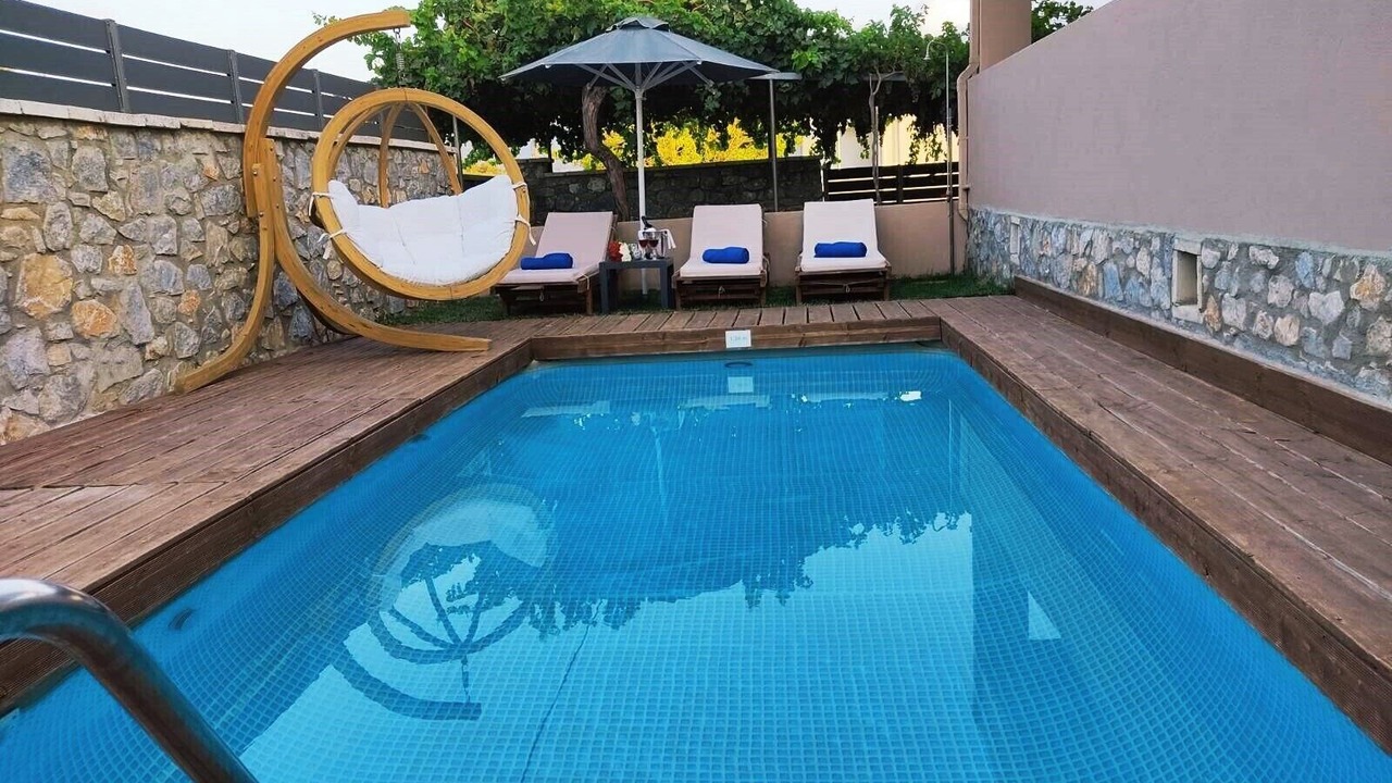 Photo of Outdoor in Monopari
