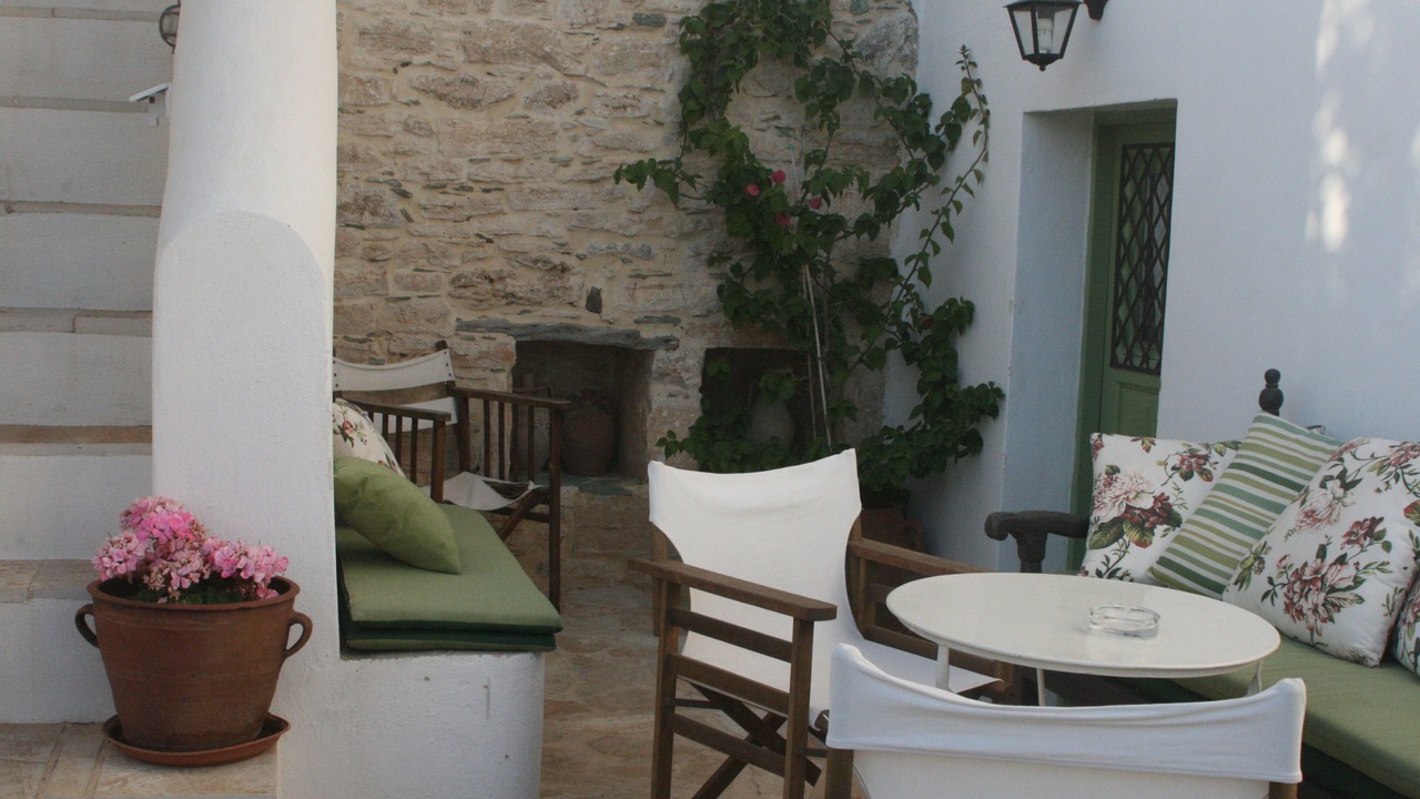 Photo of Outdoor in Folegandros Town