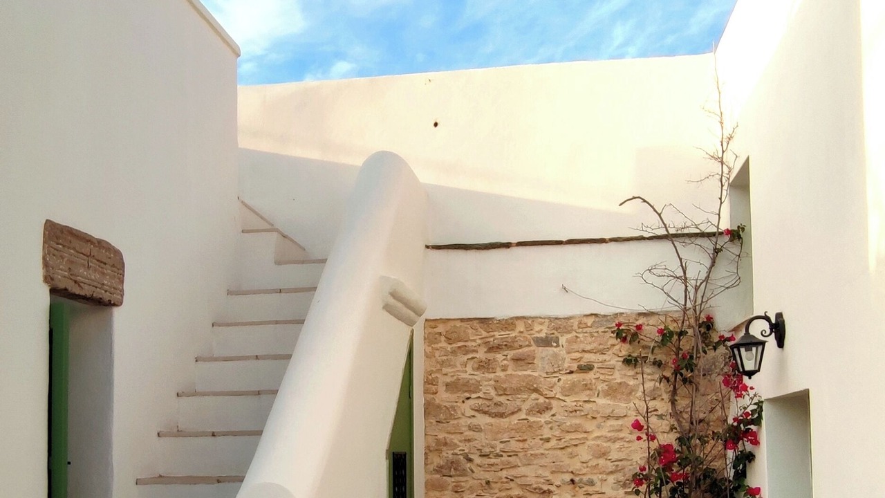Photo of Others in Folegandros Town