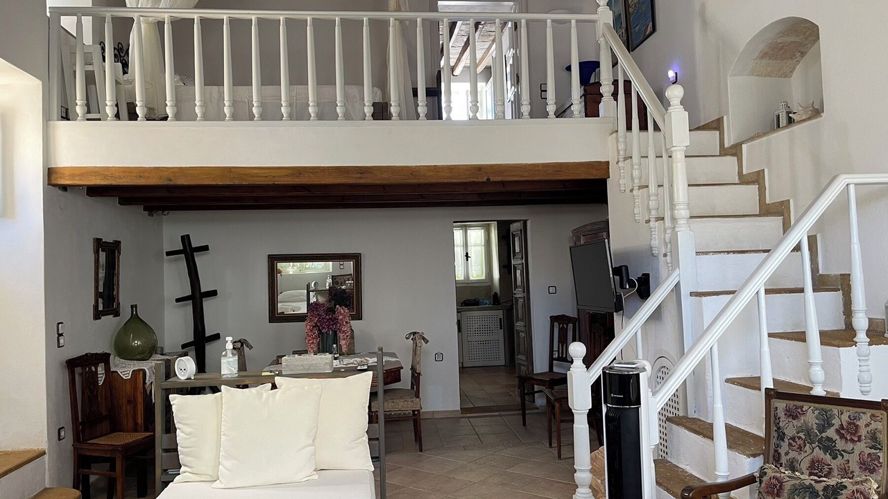 Photo of Bedroom in Folegandros Town