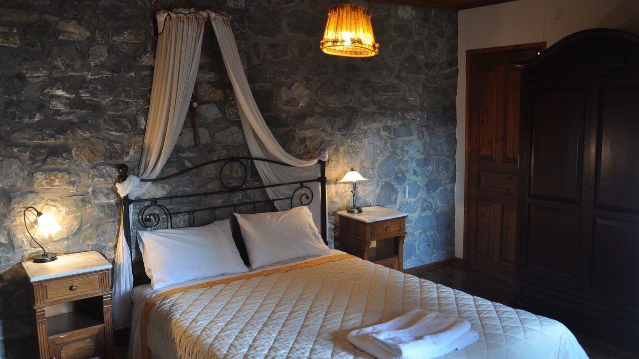 Photo of Bedroom in Karkalou