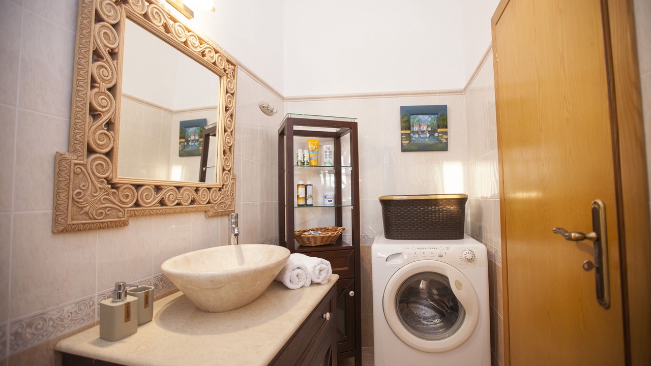 Photo of Bathroom in Fanai