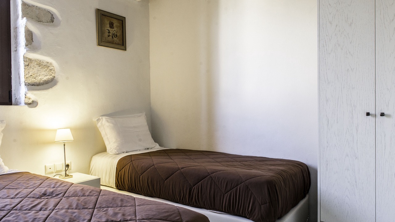 Photo of Bedroom in Armenoi