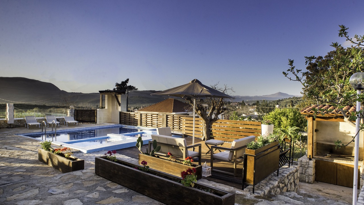 Photo of Outdoor in Armenoi