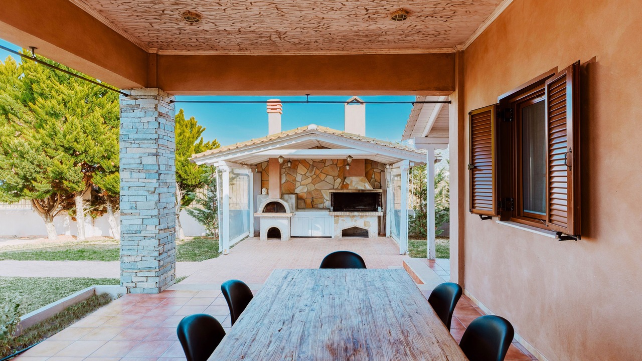 Photo of Outdoor in Megalos Prinos