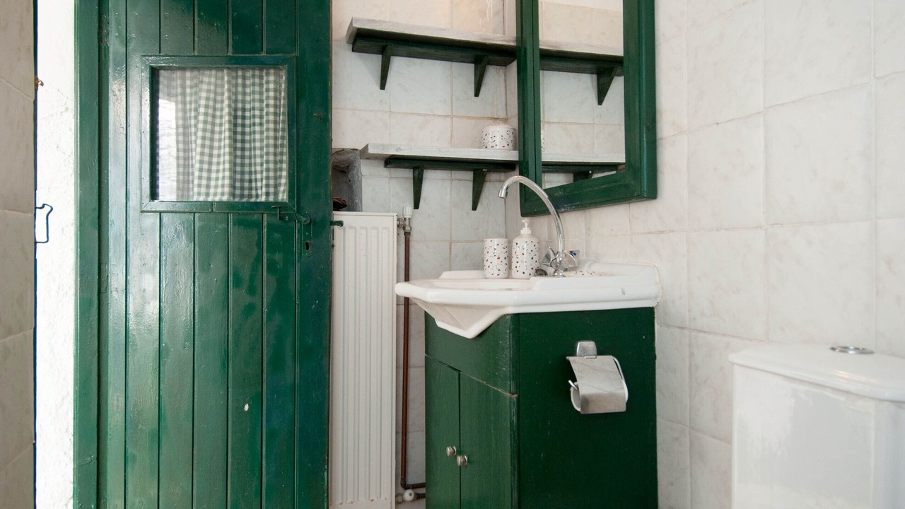 Photo of Bathroom in Kapparia