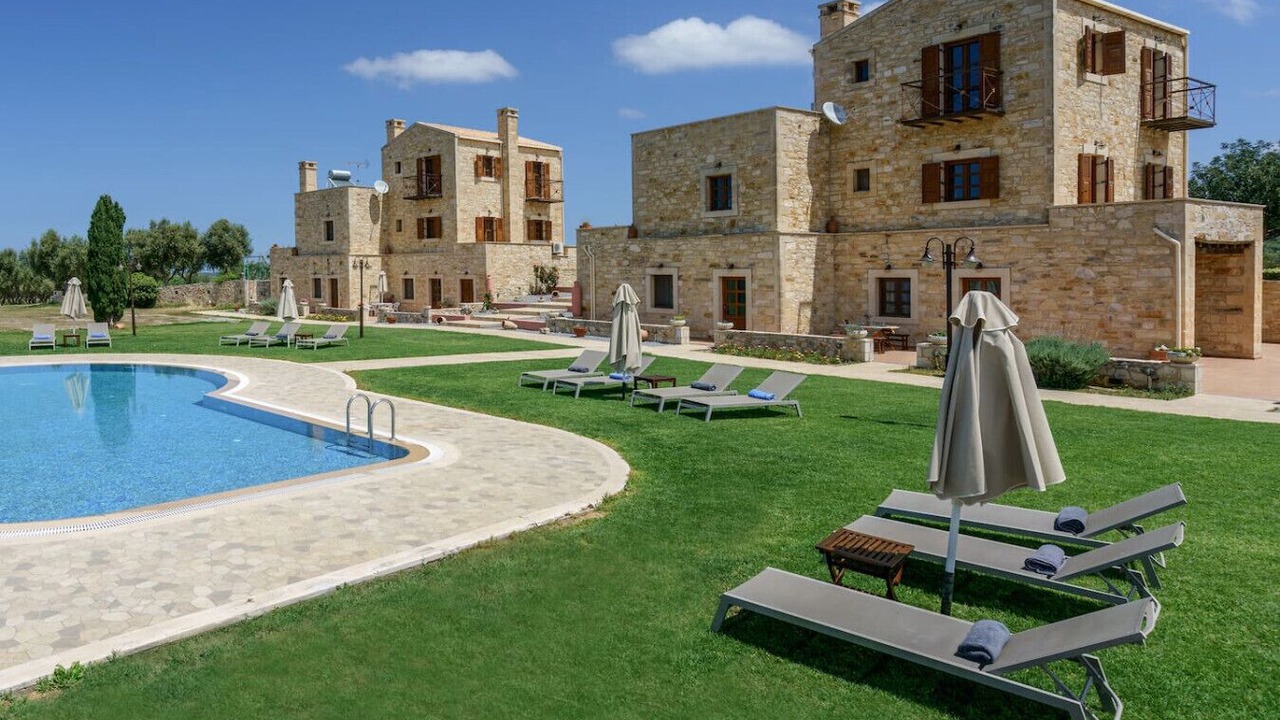 Photo of Outdoor in Pikris