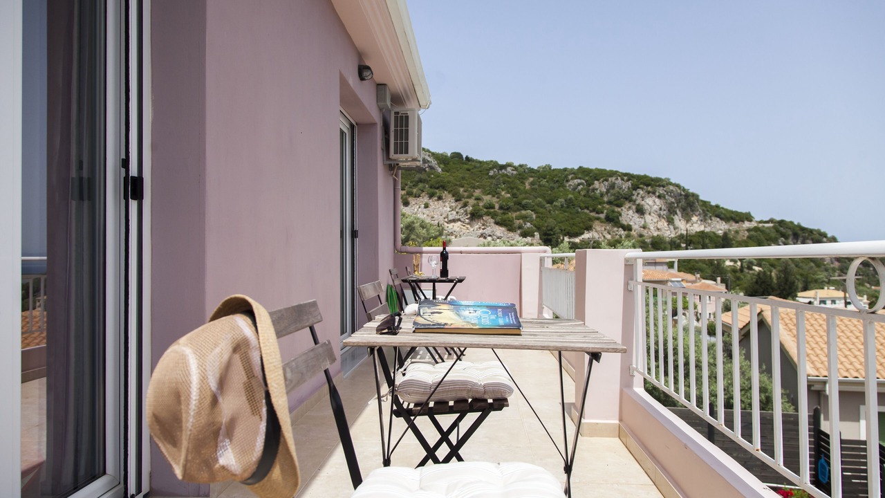 Photo of Outdoor in Apolpaina