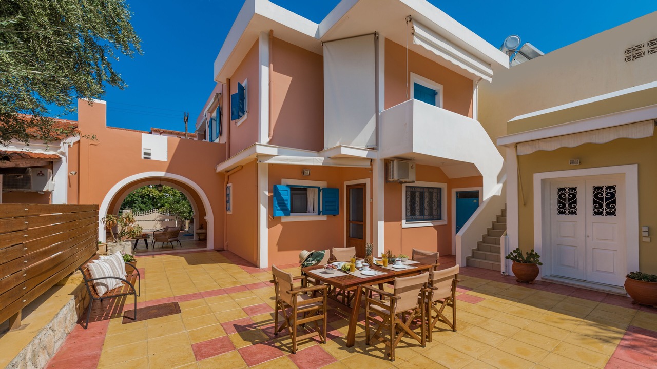 Photo of Outdoor in Argassi
