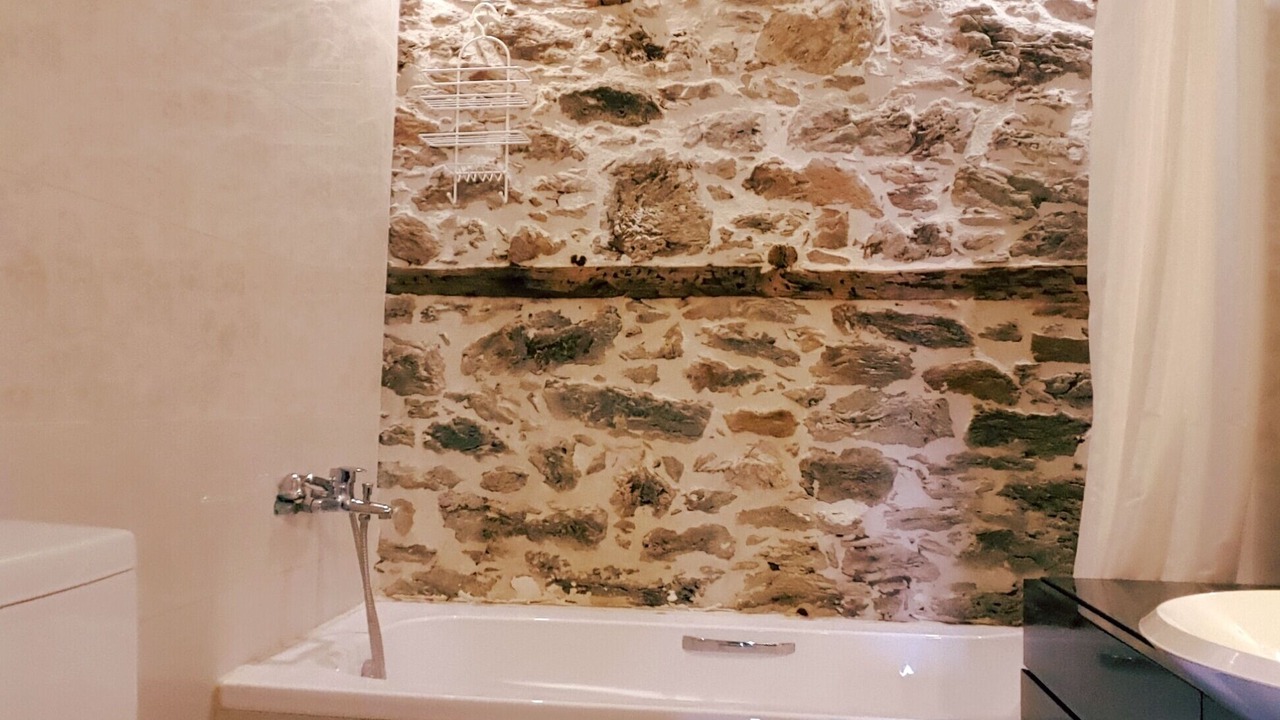 Photo of Bathroom in Kissos