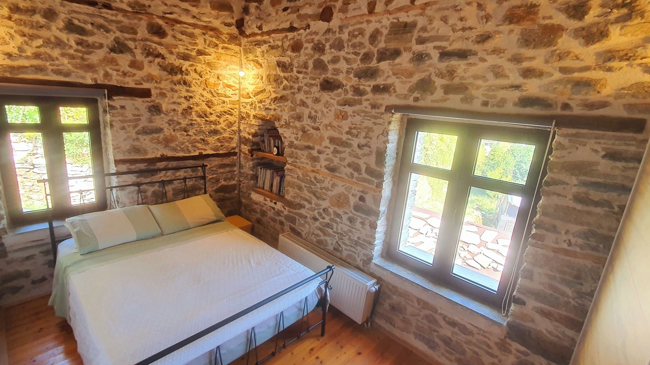 Photo of Bedroom in Kissos