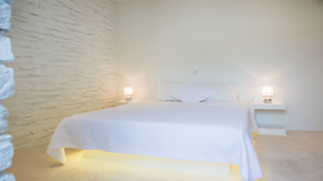 Photo of Bedroom in Kea