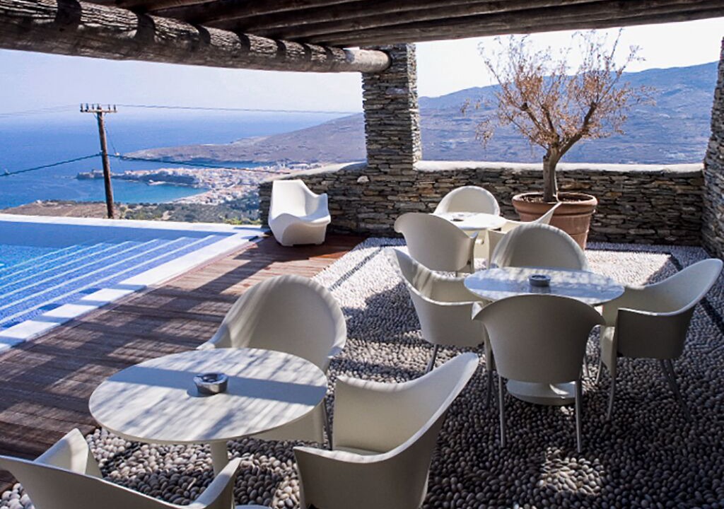 Photo of Outdoor in Apikia