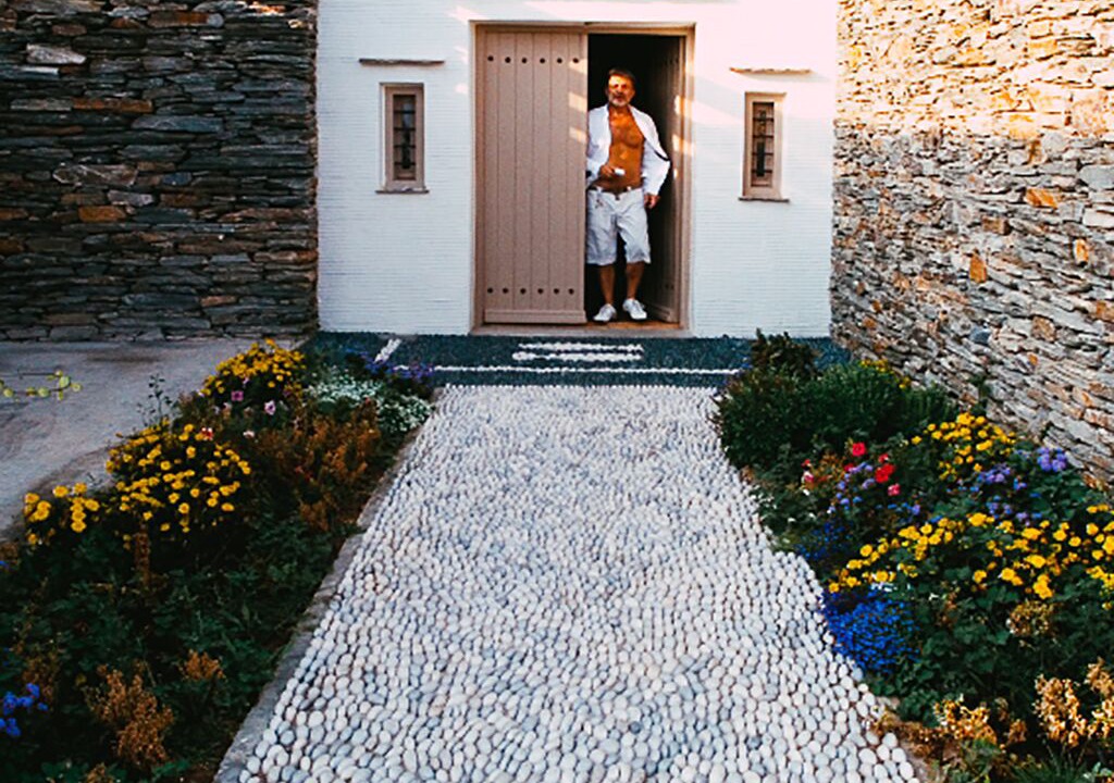 Photo of Others in Apikia