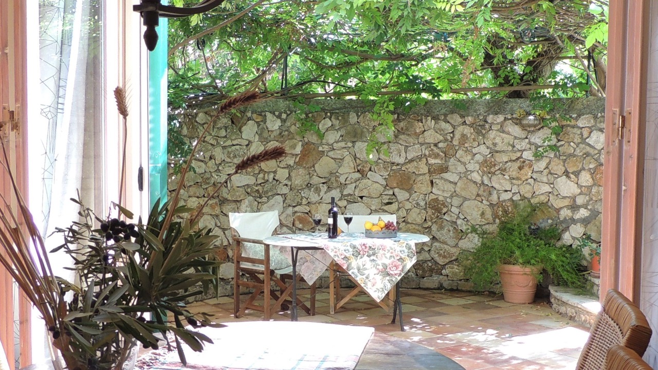 Photo of Outdoor in Katouna