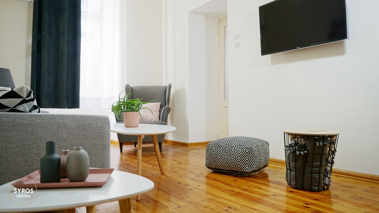 Photo of Livingroom in Ermoupoli
