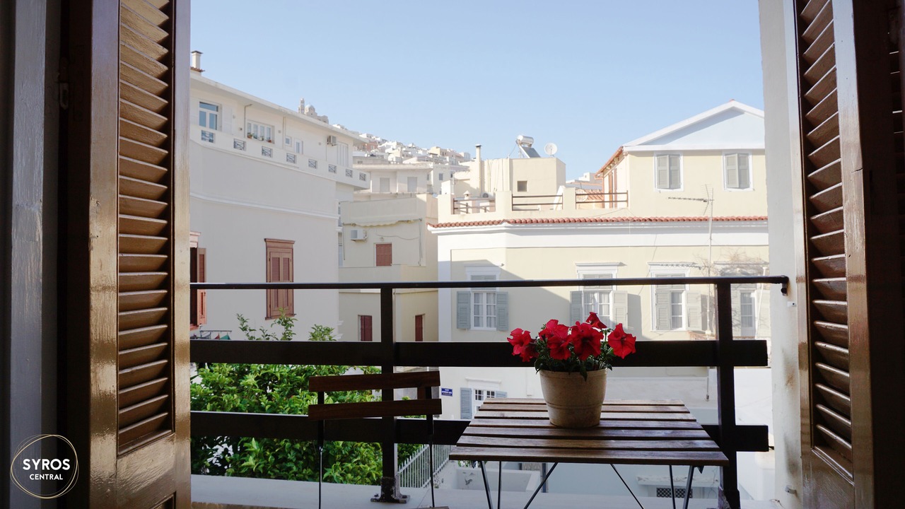Photo of Patio Balcony in Ermoupoli