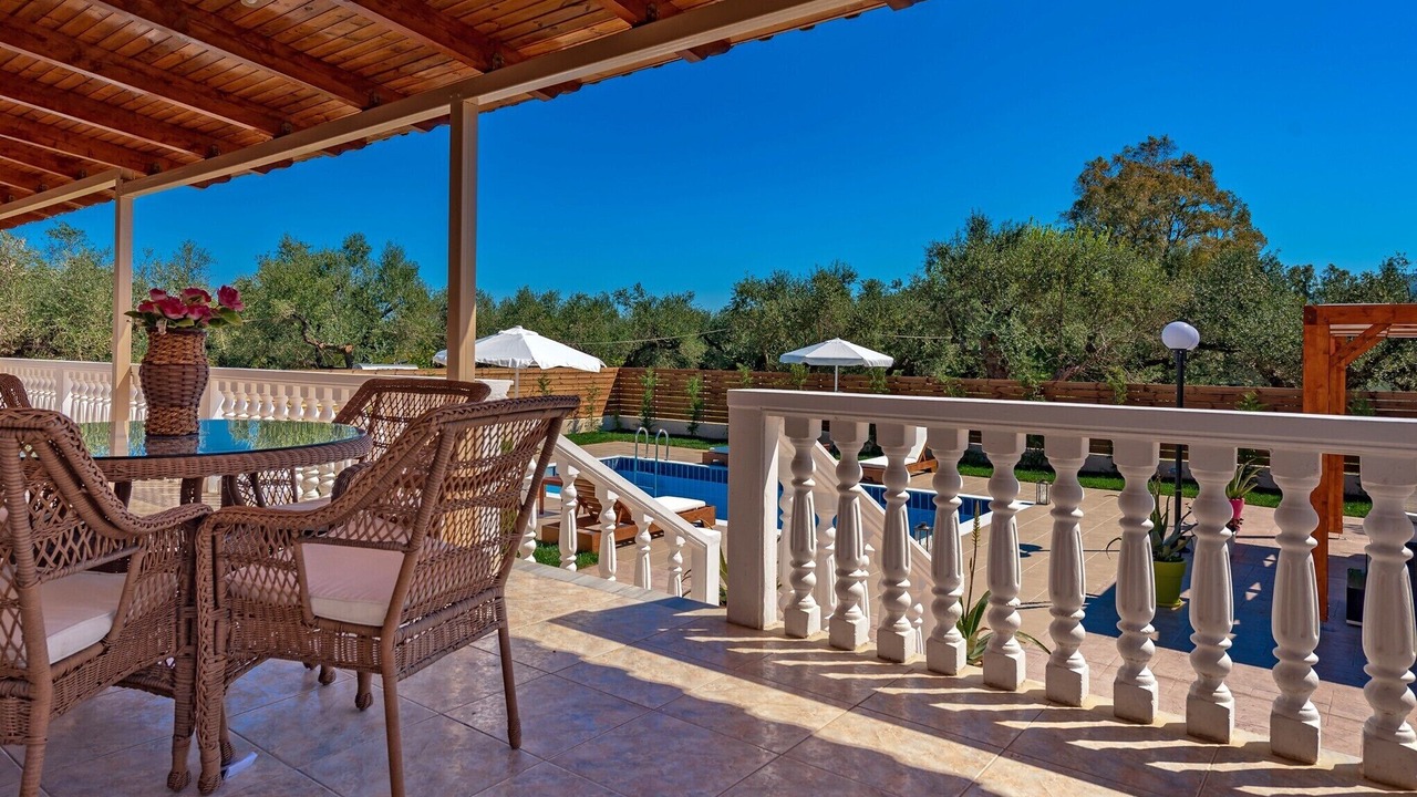 Photo of Outdoor in Agrilia