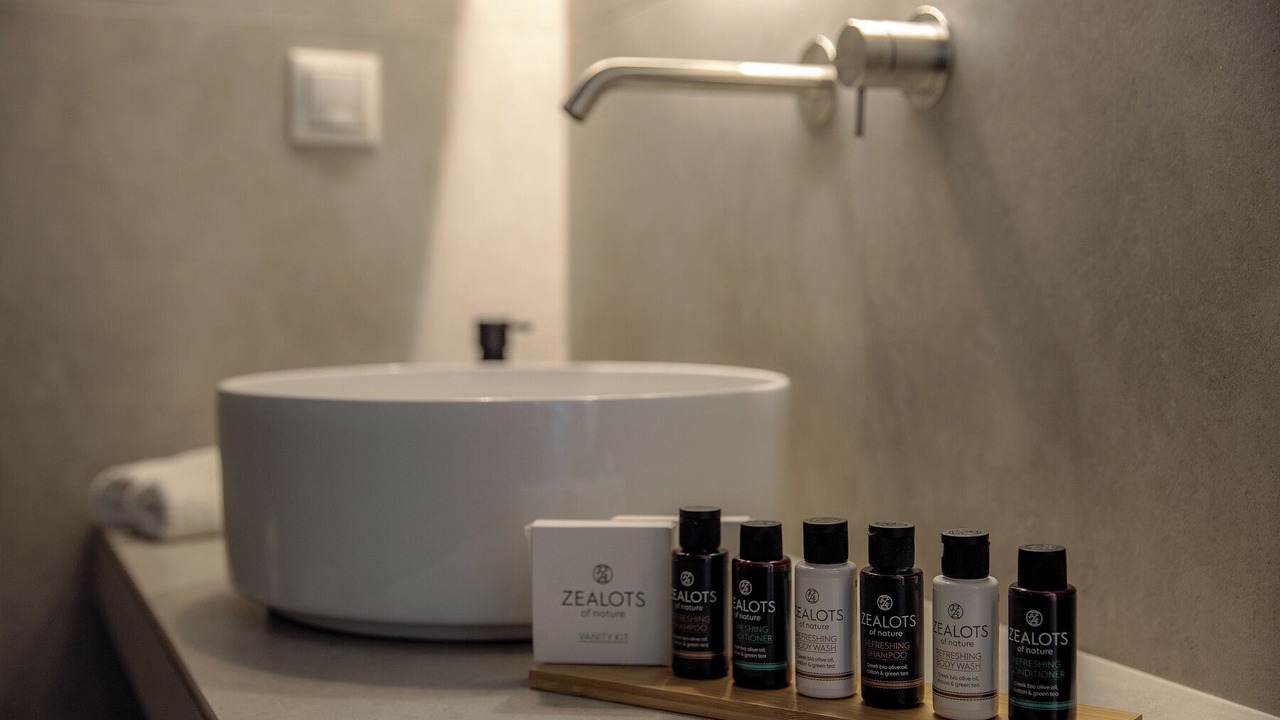 Photo of Bathroom in Akrotiri