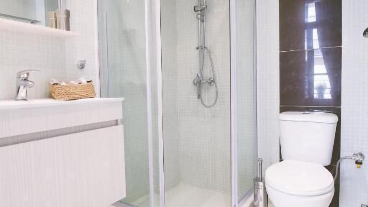 Photo of Bathroom in Psirri