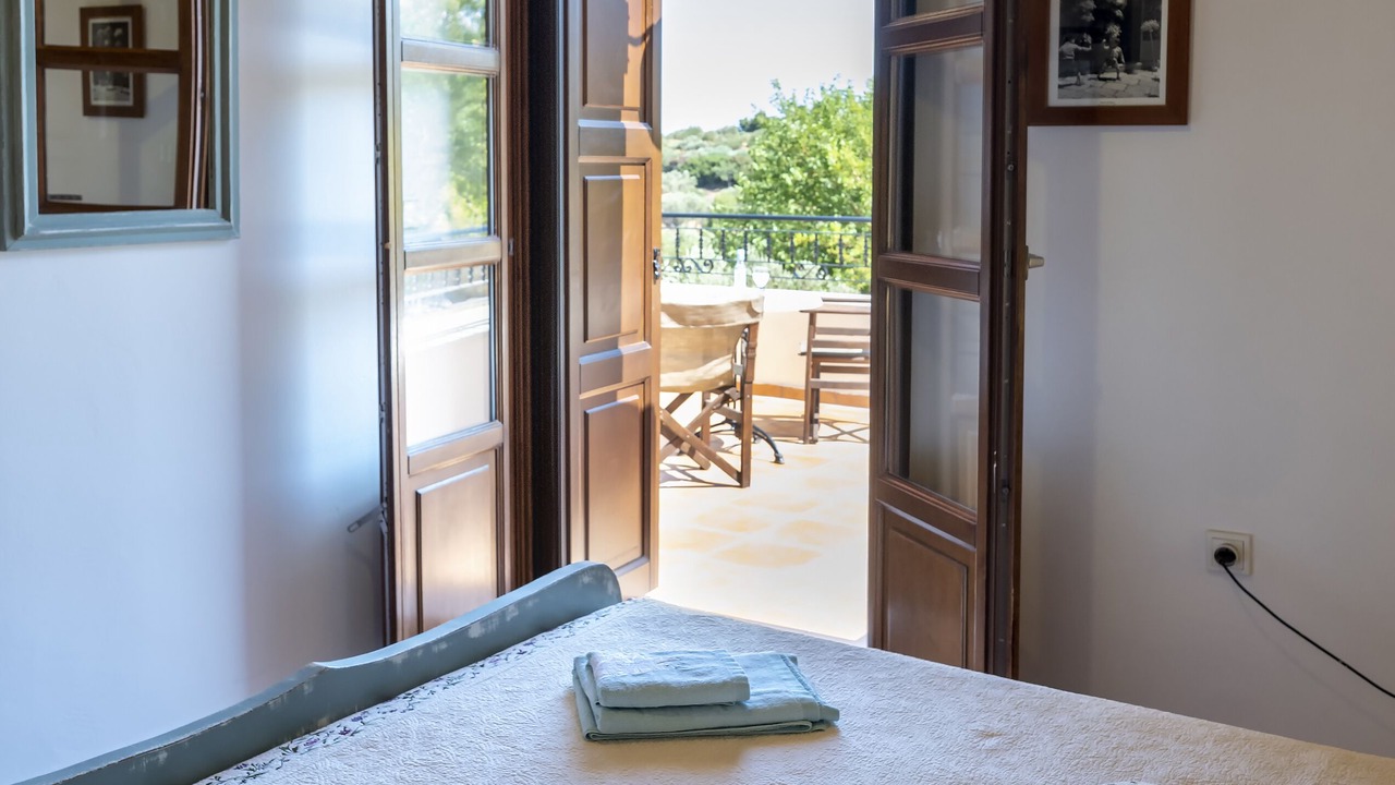Photo of Bedroom in Lagoudi Zia