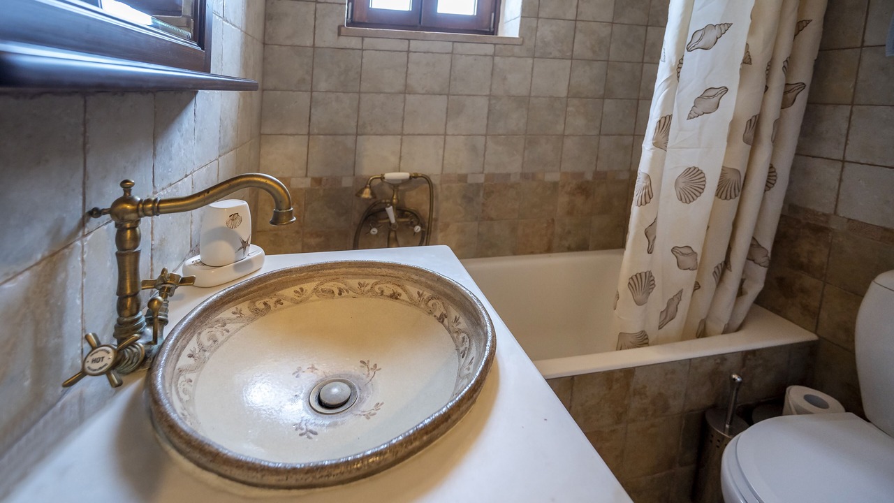 Photo of Bathroom in Lagoudi Zia