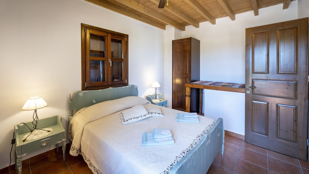 Photo of Bedroom in Lagoudi Zia