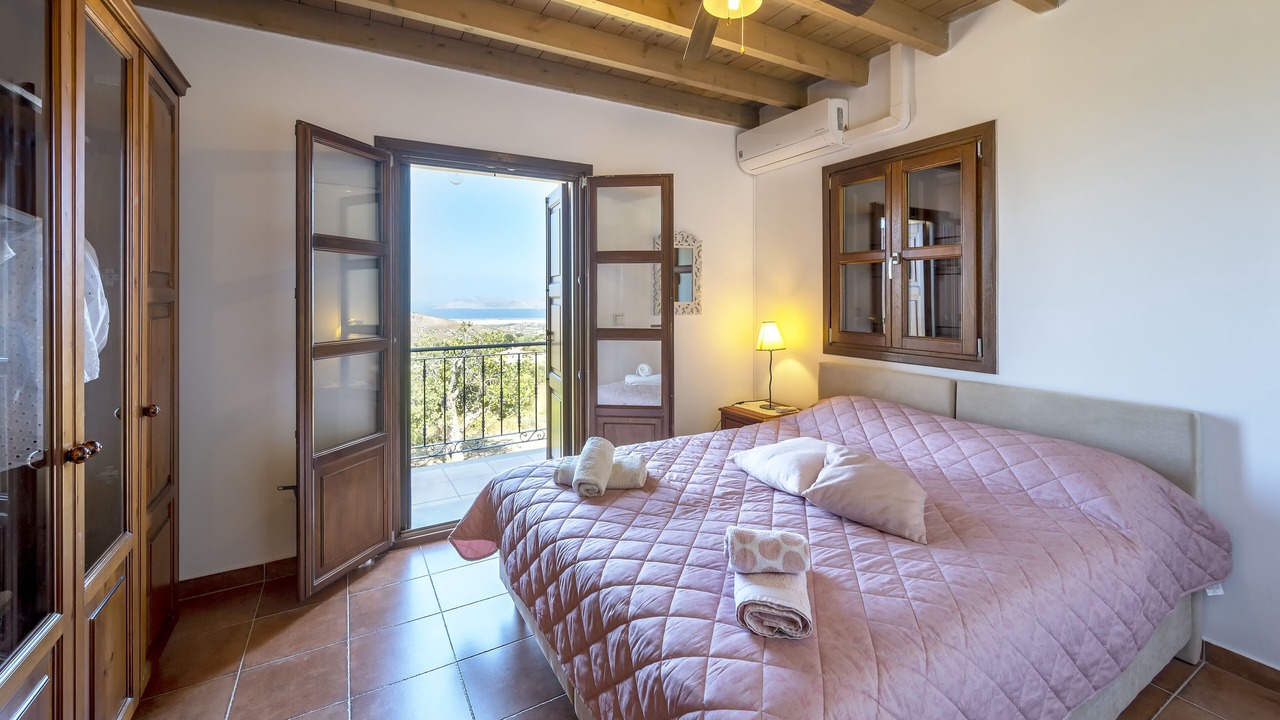 Photo of Bedroom in Lagoudi Zia