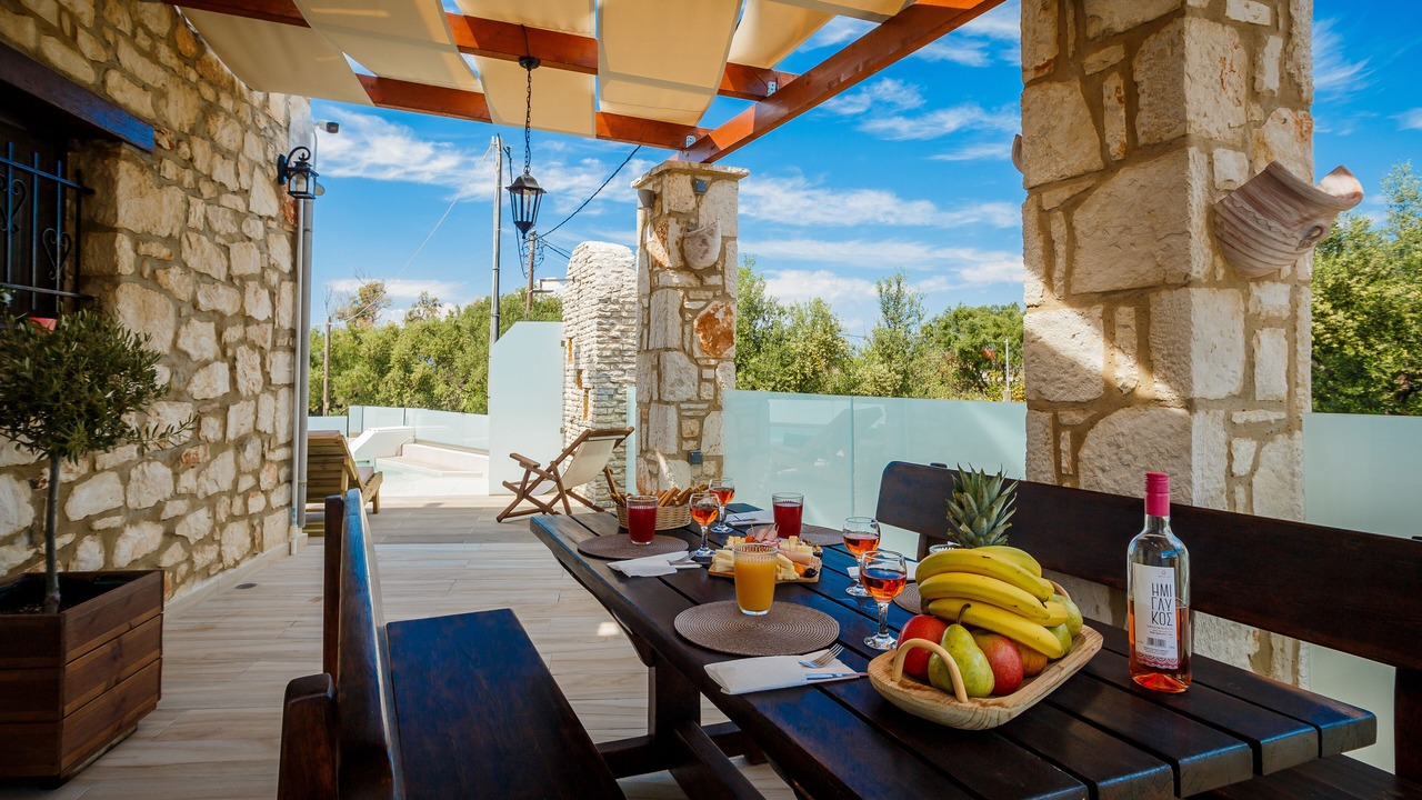 Photo of Outdoor in Psarou