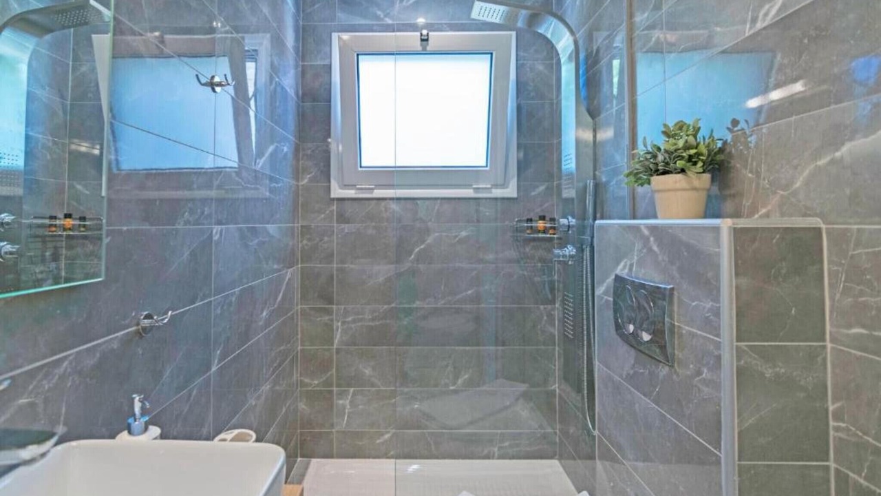 Photo of Bathroom in Agii Apostoli
