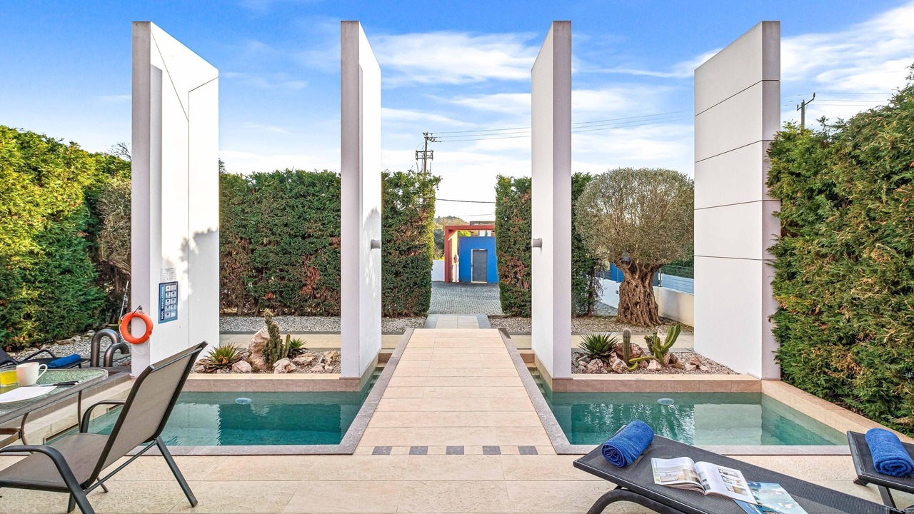 Photo of Outdoor in Ixia