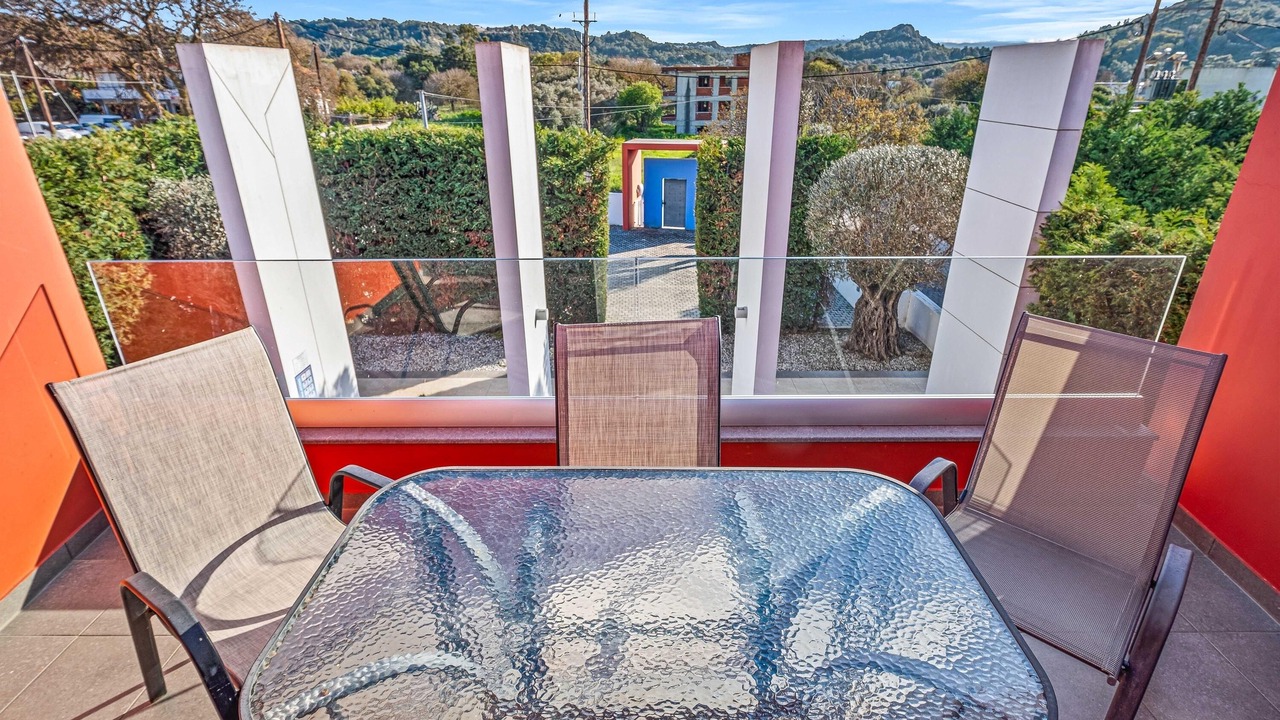 Photo of Outdoor in Ixia