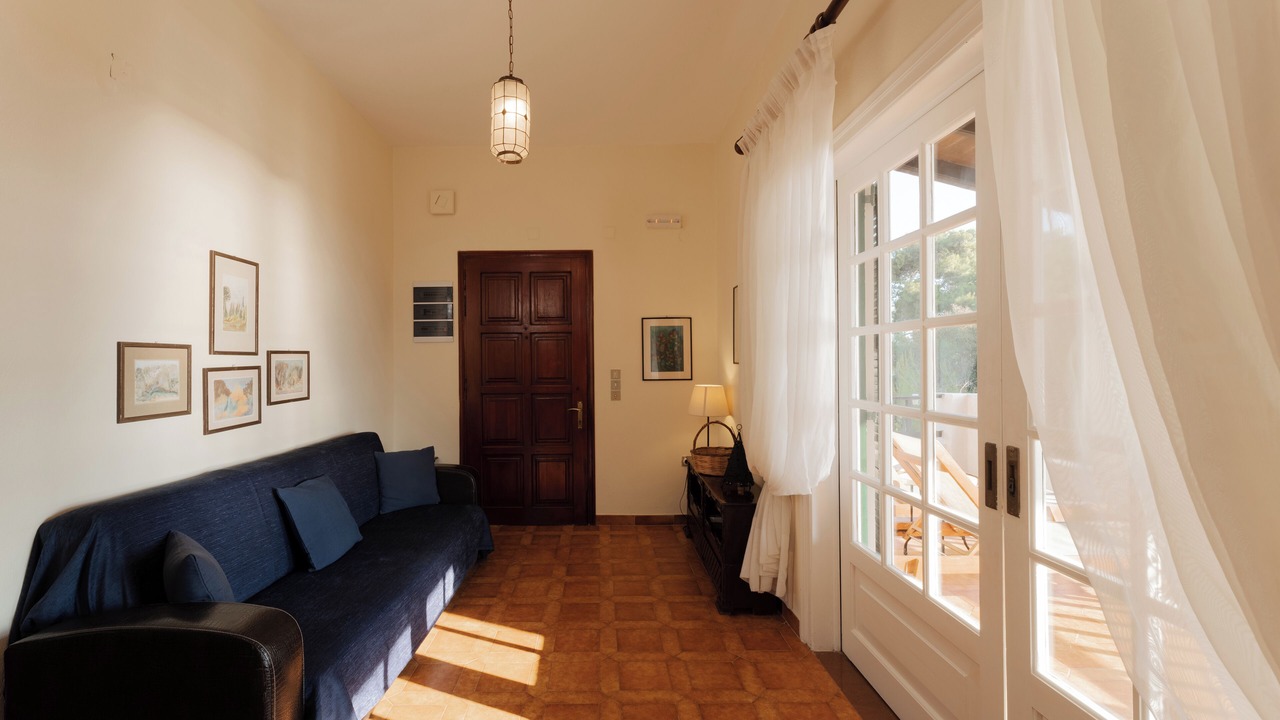 Photo of Livingroom in Melikia