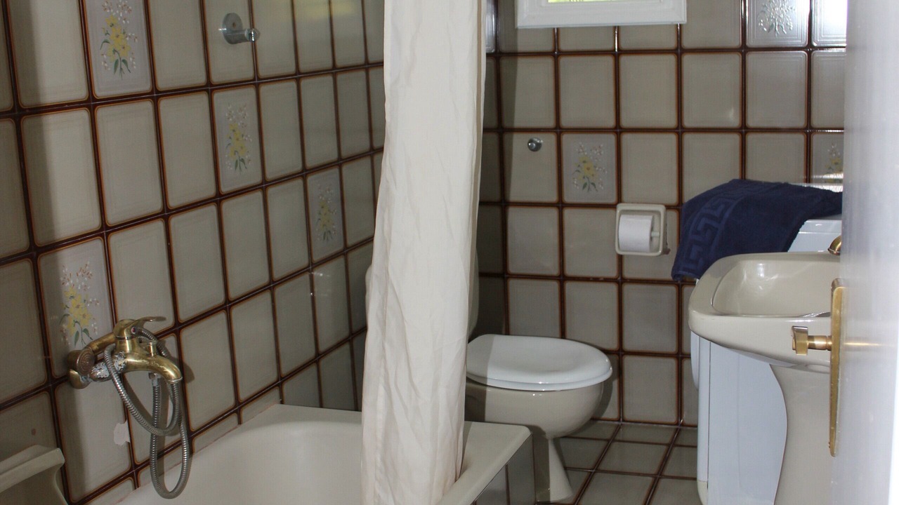Photo of Bathroom in Melikia