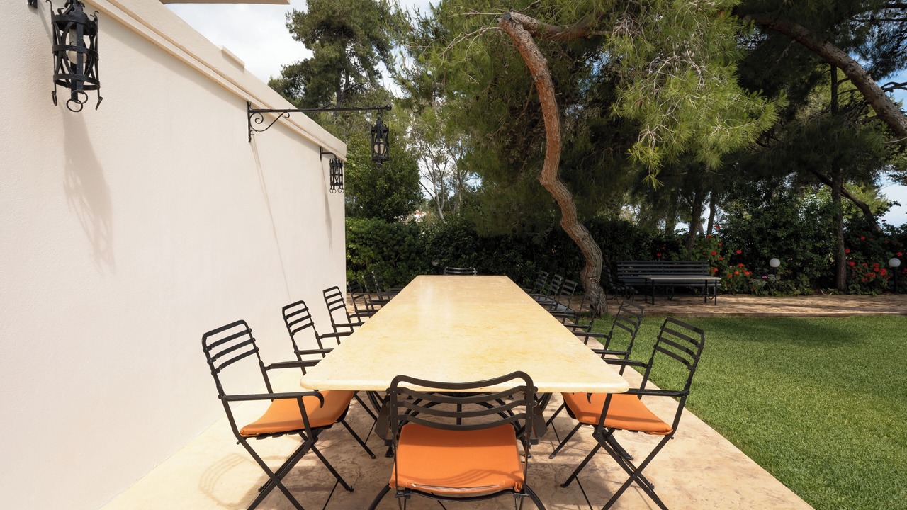 Photo of Outdoor in Melikia