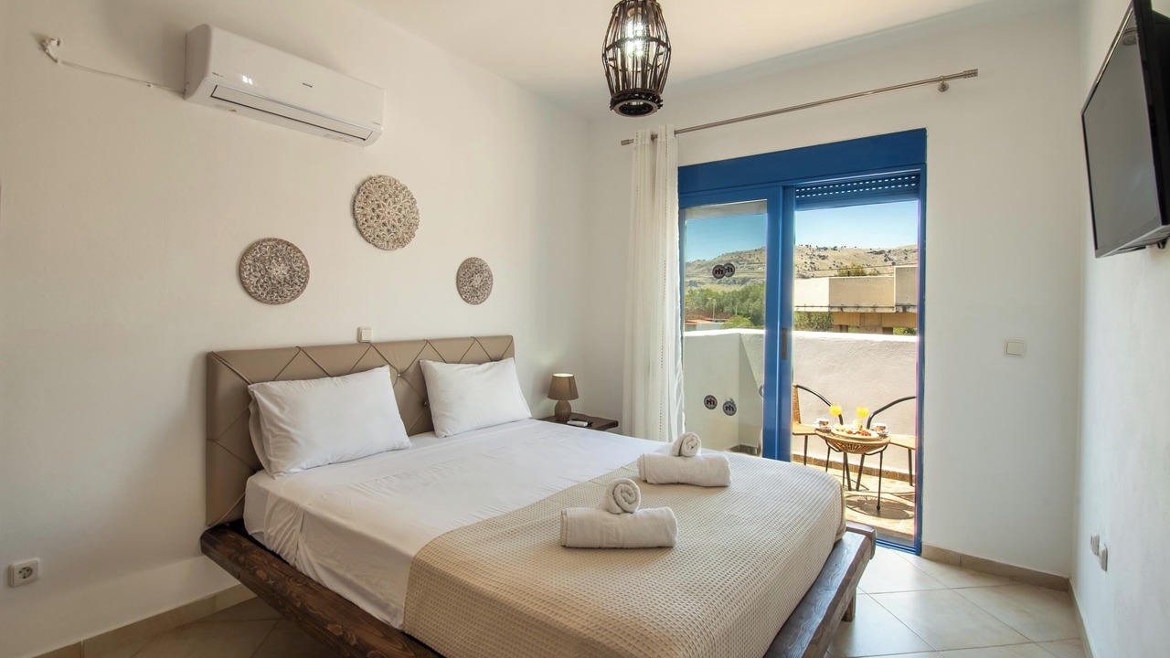 Photo of Bedroom in Lardos