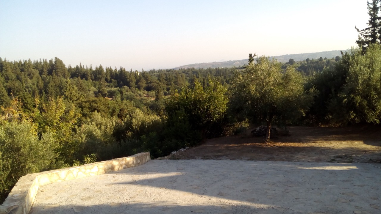 Photo of Outdoor in Tzitzifes