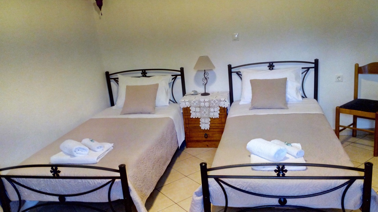 Photo of Bedroom in Tzitzifes