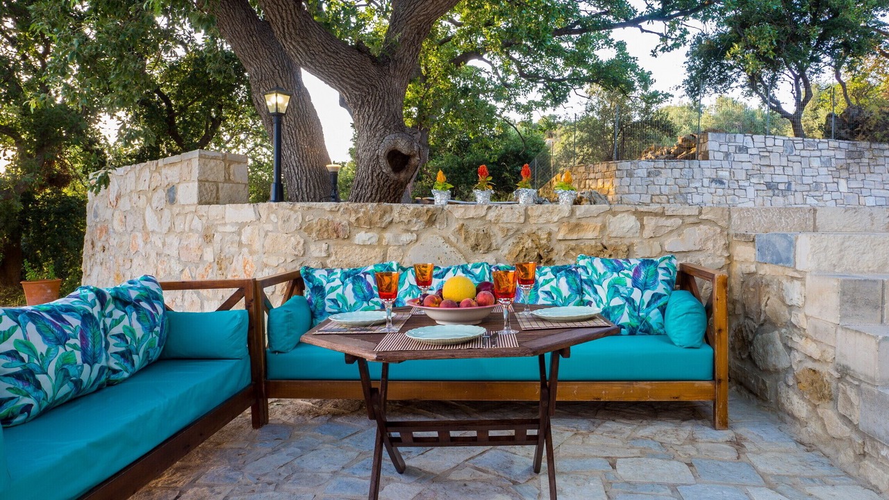 Photo of Outdoor in Monopari