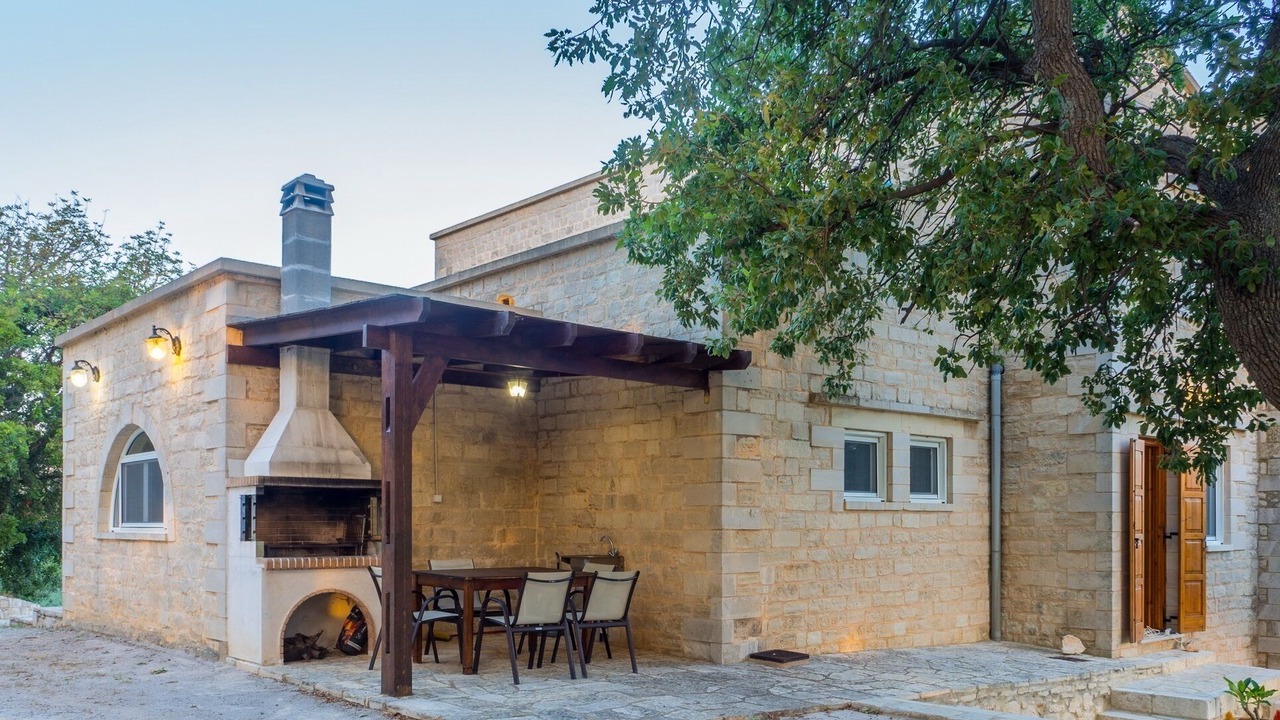 Photo of Outdoor in Monopari