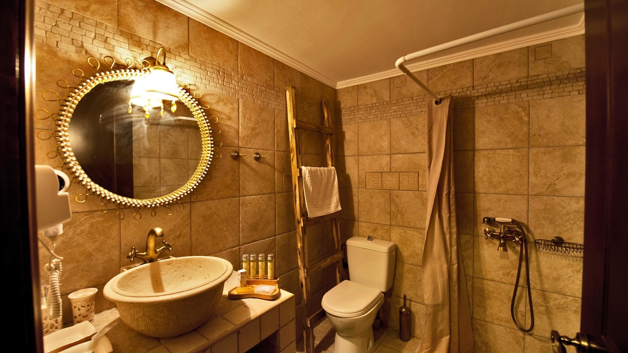 Photo of Bathroom in Archea Pissa