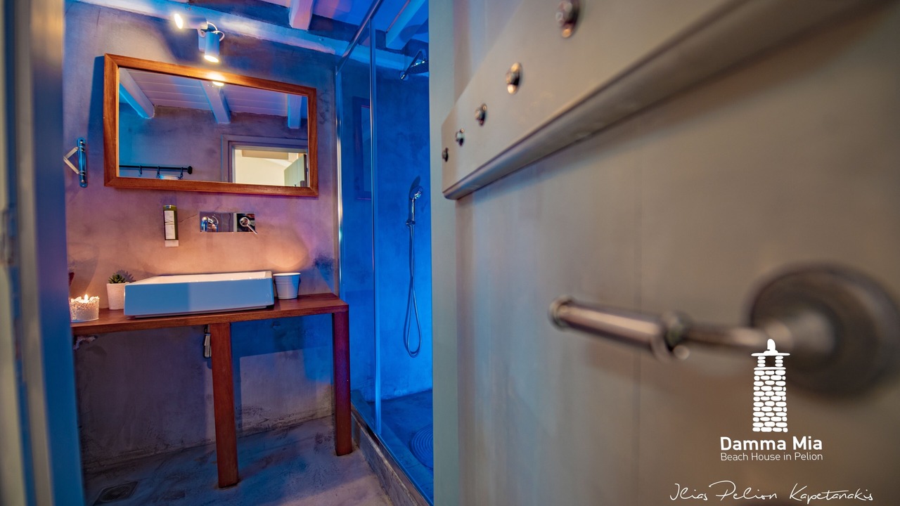 Photo of Bathroom in Papa Nero