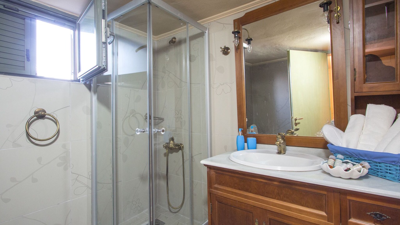 Photo of Bathroom in Filaki