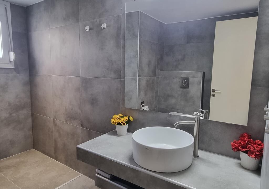 Photo of Bathroom in Lahania