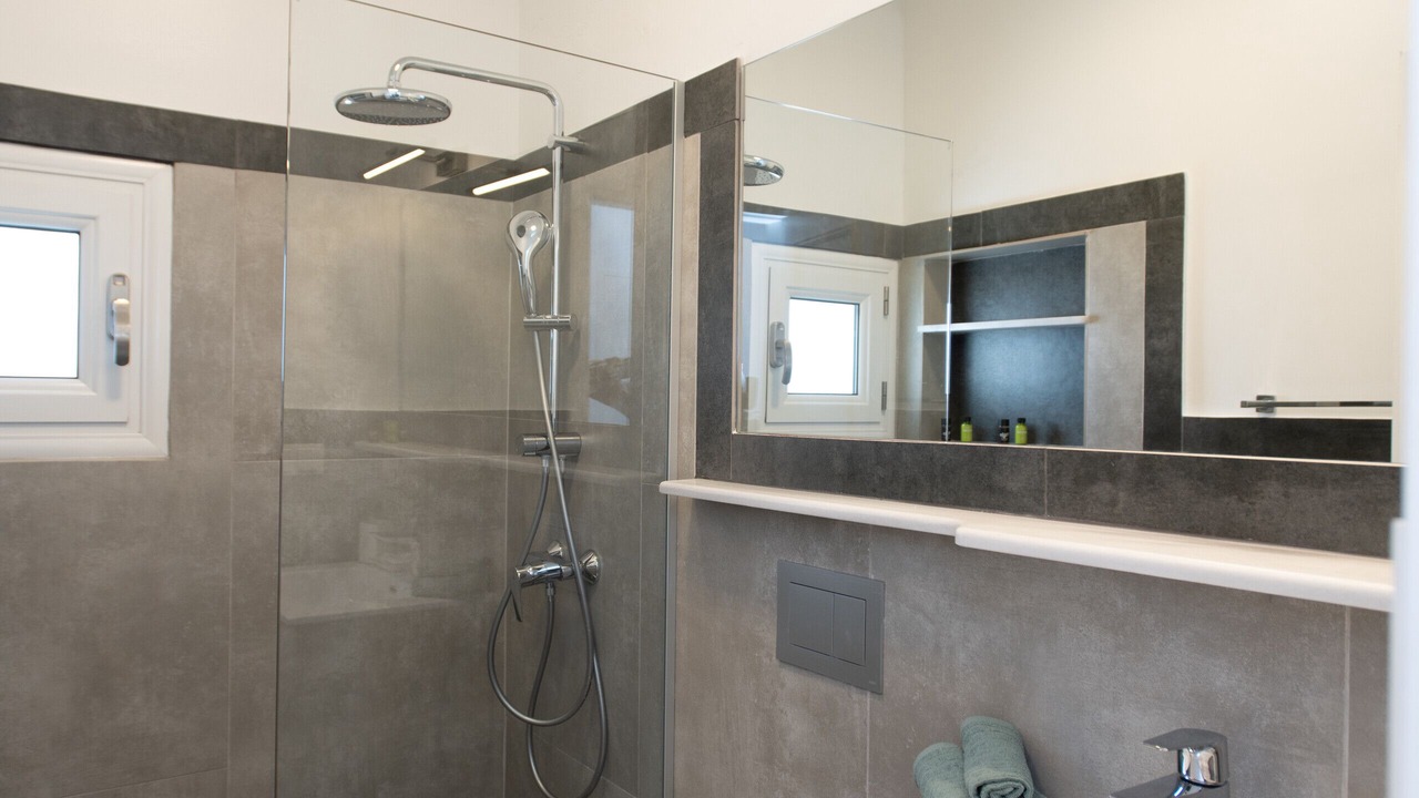 Photo of Bathroom in Agios Ioannis
