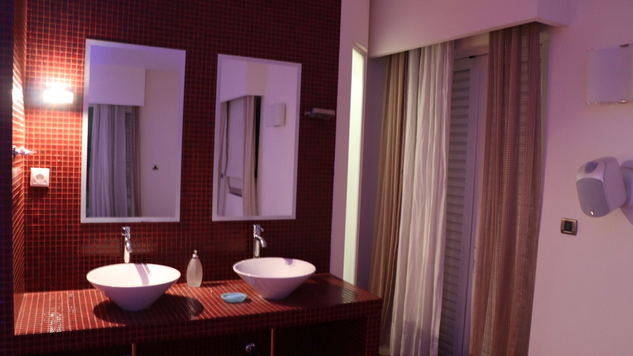 Photo of Bathroom in Gefira Mpania