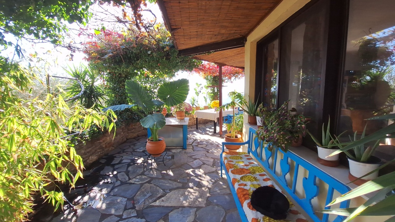 Photo of Patio Balcony in South Pelion