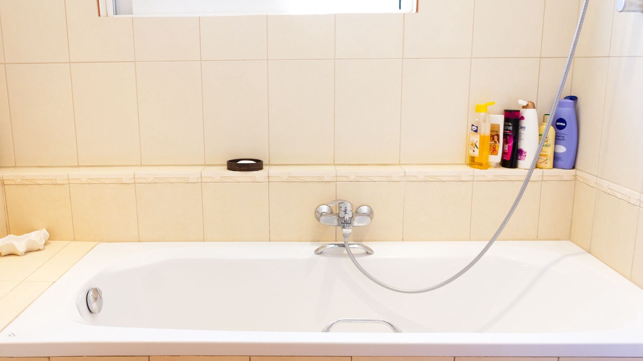 Photo of Bathroom in Anavyssos