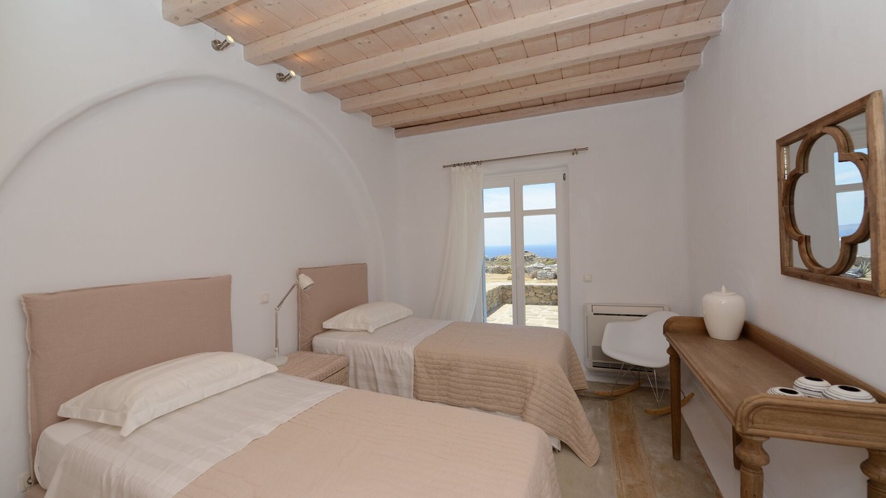 Photo of Bedroom in Houlakia